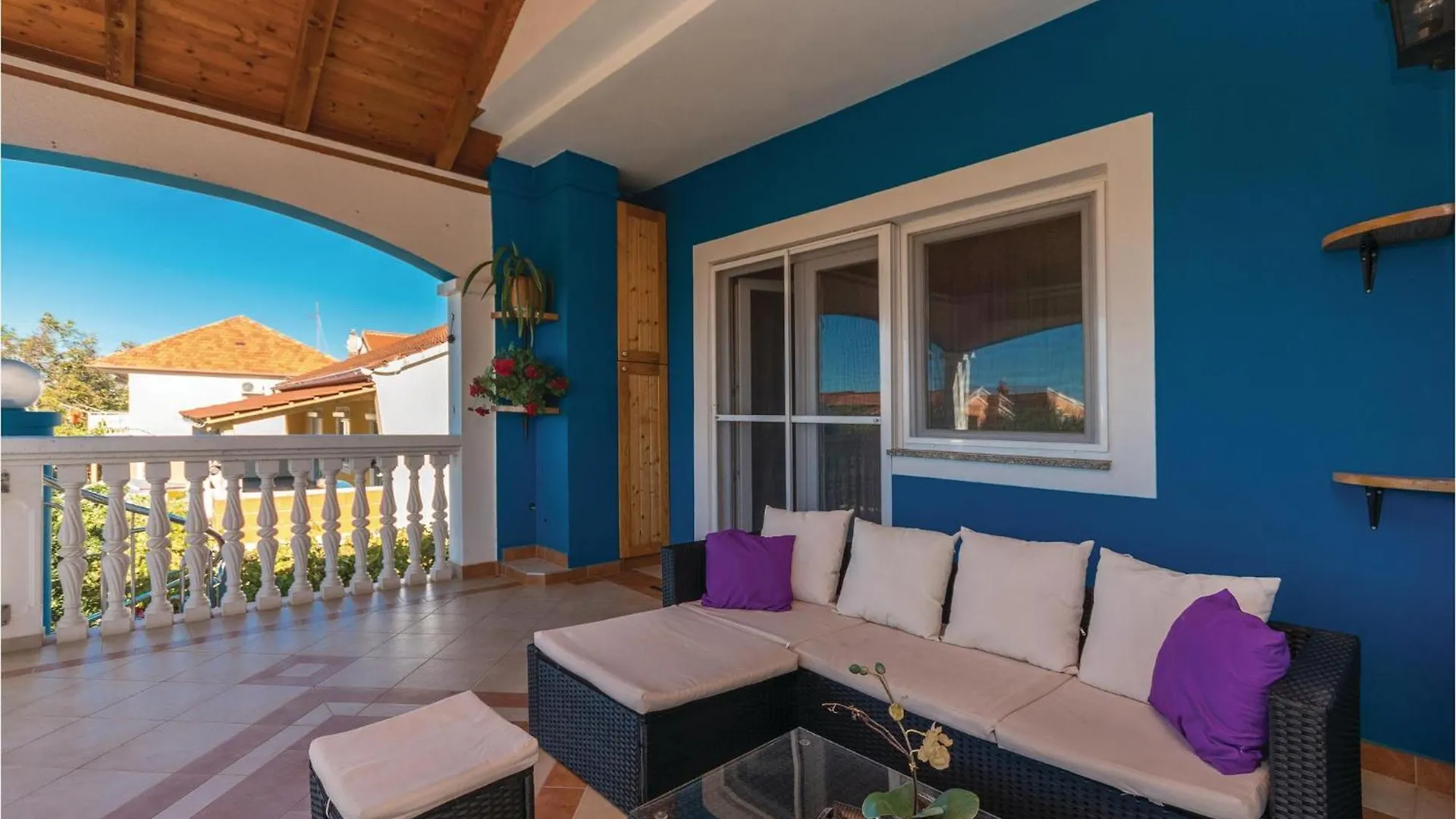 Two-Bedroom Apartment in Bibinje